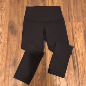 Lululemon crop leggings